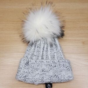 KYI KYI CANADA Girls Beanie Hat Gray Fold Up Knit Faux Fur Pom Pom Silver Youth